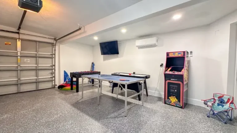 11445 6Th St E, Treasure Island, FL 33706